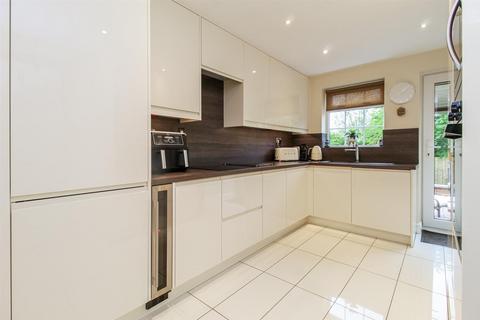 29 Geary Drive, Wakefield, WF2 0UQ