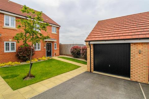 3 bedroom semi-detached house for sale, Casey Court, Wakefield WF1