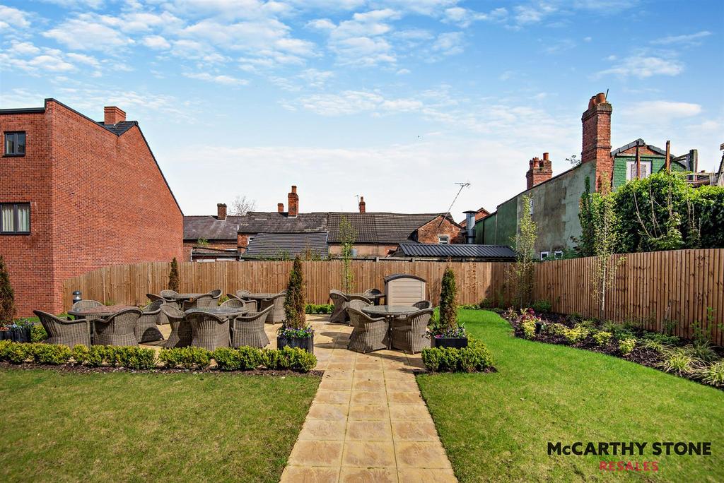 Roman Court