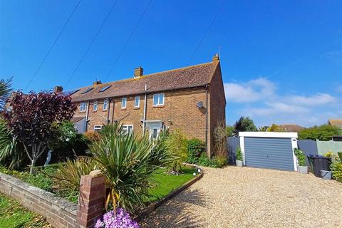 4 bedroom end of terrace house for sale, Friars Avenue, Peacehaven