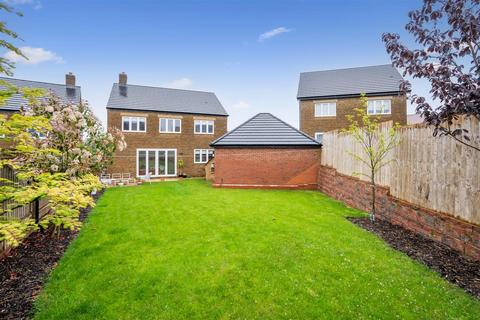 5 bedroom detached house for sale, Watermill Way, Collingtree Park, Northampton