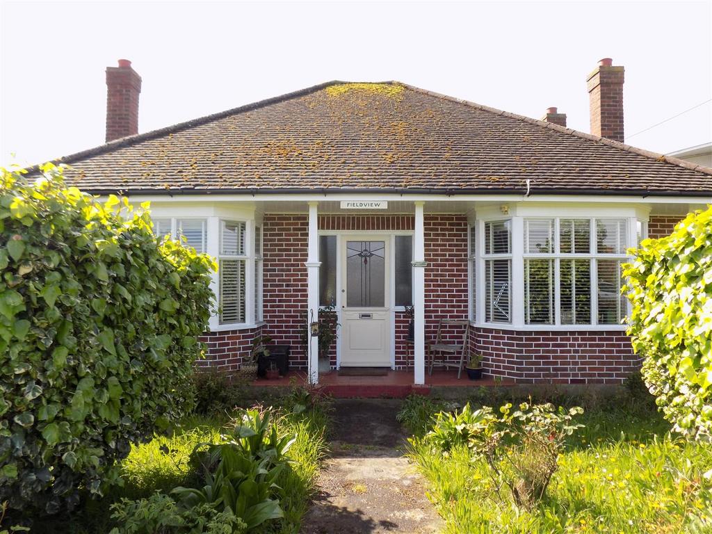 Westwood Road, Broadstairs 2 bed detached bungalow for sale £365,000