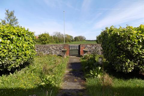 2 bedroom detached bungalow for sale, Westwood Road, Broadstairs