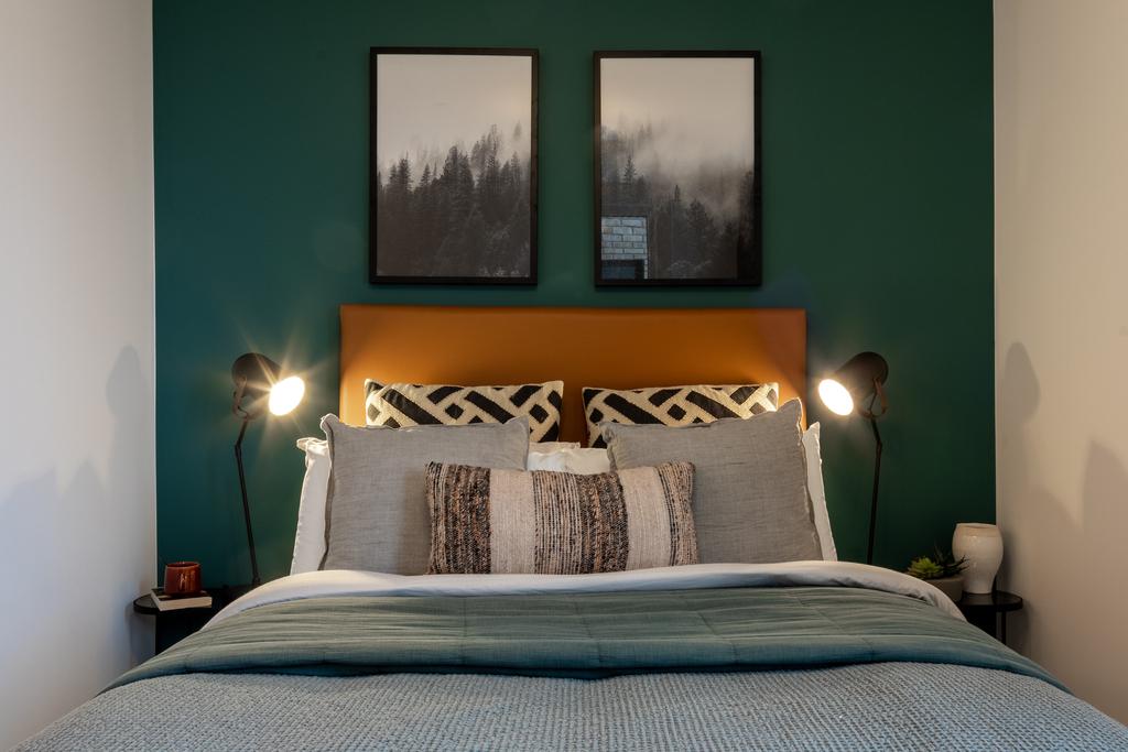 Meridian One internals