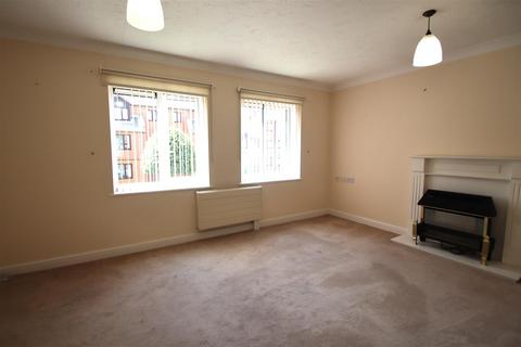 1 bedroom flat for sale, Pinner Court, High Street, Harborne, B17
