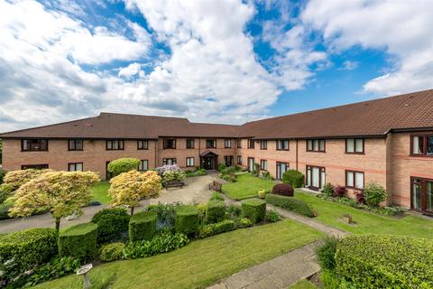 1 bedroom retirement property for sale, Oulton Court, Grappenhall WA4