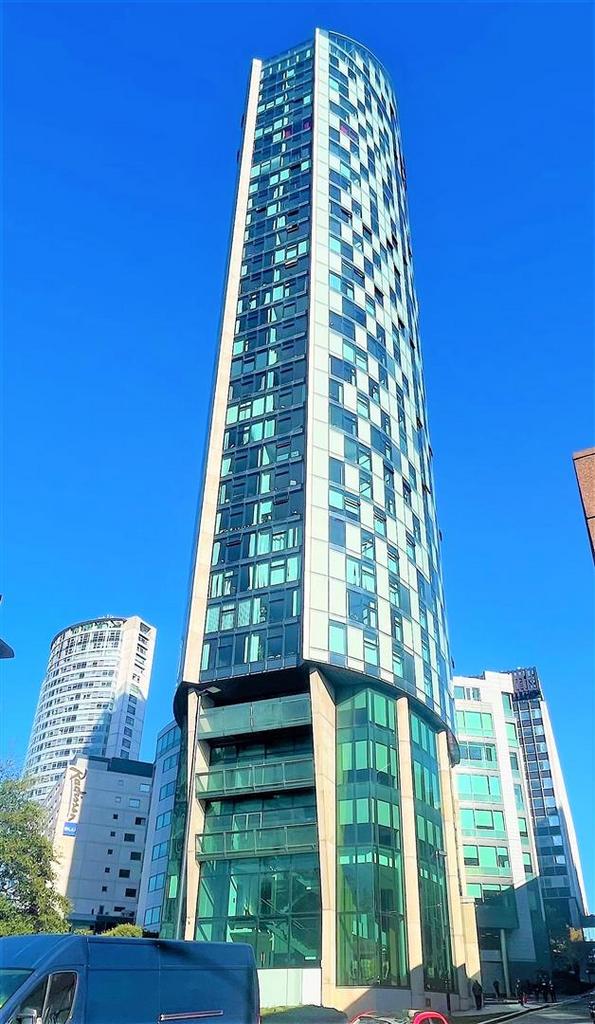 2204 West Tower 16.jpg