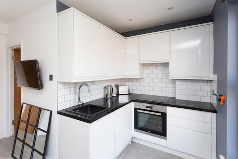 1 bedroom apartment for sale, Gladstone Road, Watford, Hertfordshire, WD17