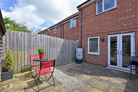 2 bedroom end of terrace house for sale, Turner Close, Huntington Road, York, YO31