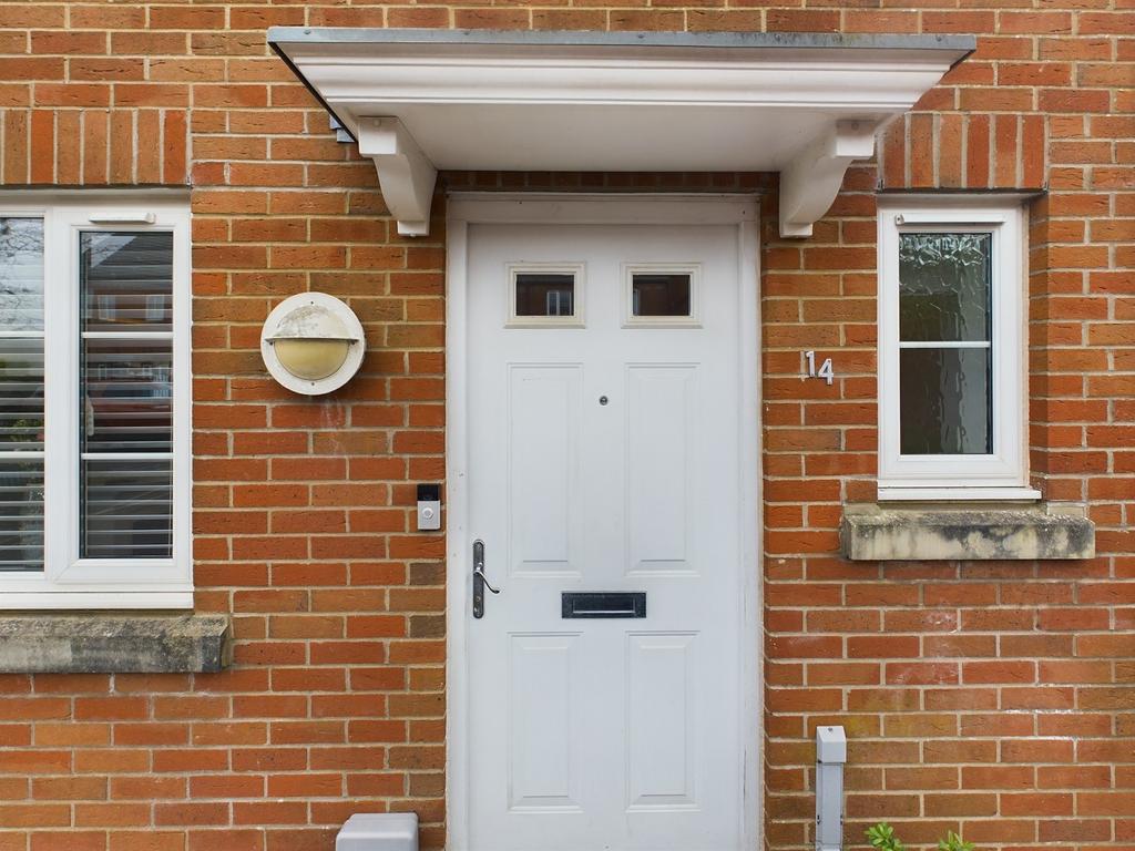 Front &amp; Entrance