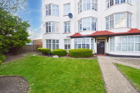 3 bedroom ground floor flat for sale, Alexandra Road, Southend-On-Sea, SS1