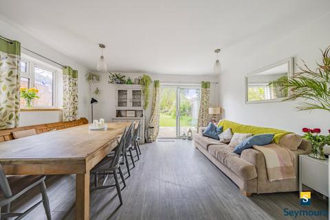 22 Percy Road, Guildford, GU2 9PA