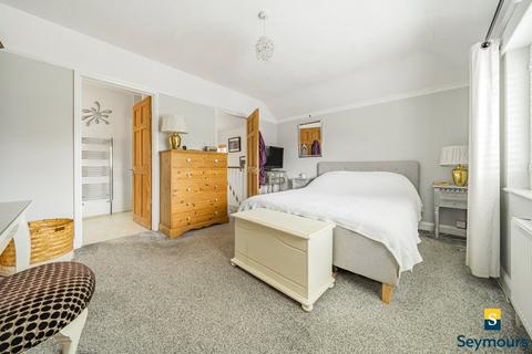 22 Percy Road, Guildford, GU2 9PA