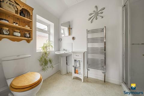 22 Percy Road, Guildford, GU2 9PA