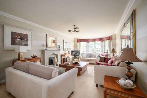 Flat 1, 1 Avenel, Edinburgh, EH4 6GX