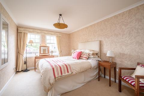 Flat 1, 1 Avenel, Edinburgh, EH4 6GX
