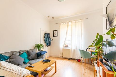 1 bedroom flat to rent, 2964L – Rosemount Buildings, Edinburgh, EH3 8DB