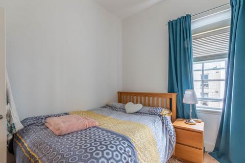 1 bedroom flat to rent, 2964L – Rosemount Buildings, Edinburgh, EH3 8DB