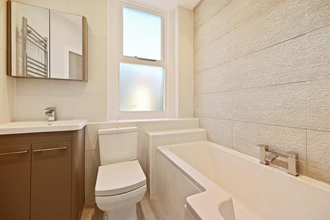2 bedroom flat to rent, Marylebone High Street, Marylebone Village, London W1
