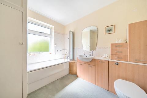131 Evelyn Avenue, Ruislip, HA4 8AH