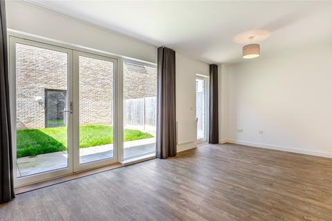3 bedroom terraced house to rent, Stacey Road, Trumpington, Cambridge, Cambridgeshire, CB2