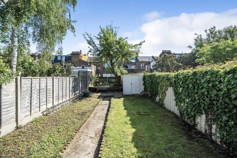33 Moring Road, Tooting, London, SW17 8DN