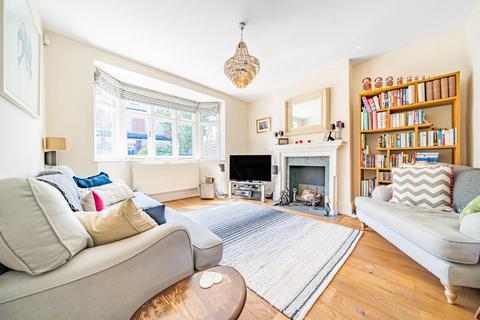 2 Gilbert Road, London, SW19 1BP