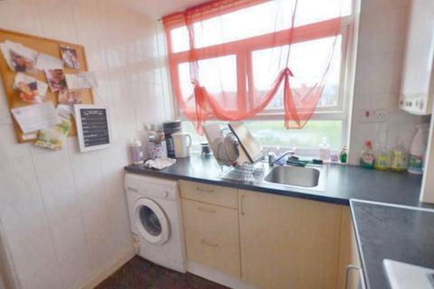 3 bedroom flat for sale, Neville Court, Sulgrave, Washington, Tyne and Wear, NE37 3DY