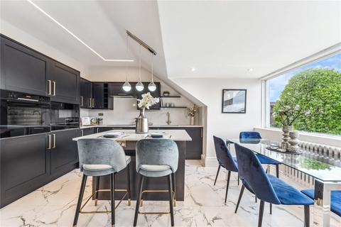 3 bedroom apartment for sale, Corfton Road, London, W5