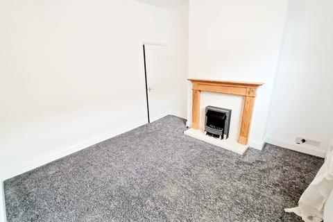 2 bedroom terraced house to rent, Wilson Street, Crook, County Durham, DL15