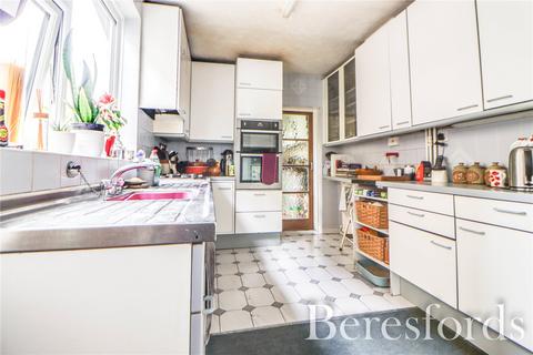 3 bedroom semi-detached house for sale, Old Heath Road, Colchester, CO2