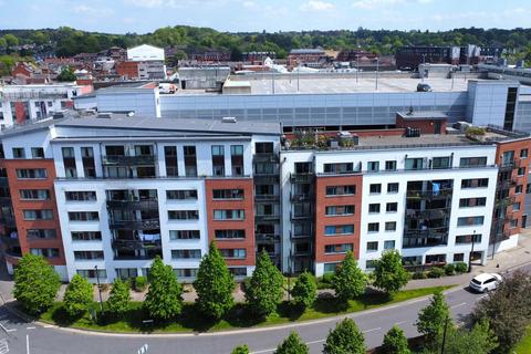 2 bedroom apartment for sale, Charles Street, CAMBERLEY GU15
