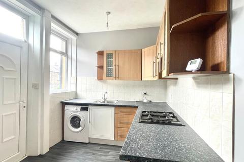 2 bedroom terraced house for sale, Eldon Road, Huddersfield, HD1