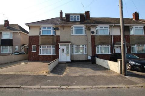 4 bedroom terraced house to rent, Shanklin Drive, Bristol BS34