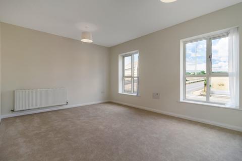 3 bedroom end of terrace house to rent, Colonel Drive, Cirencester, Gloucestershire, GL7