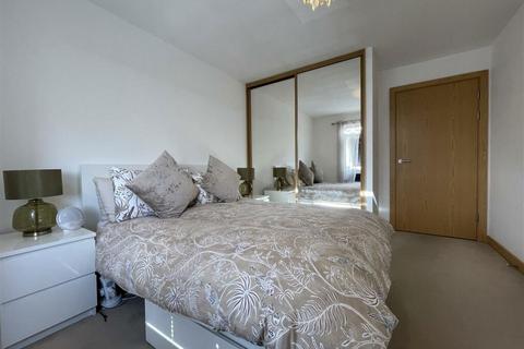 813 Cherrydown East, Basildon, SS16 5GT