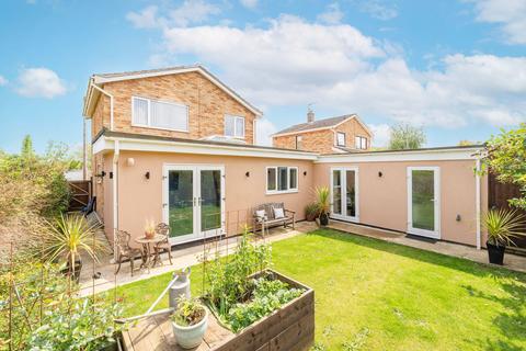 3 bedroom detached house for sale, Pinewood Gardens, North Cove