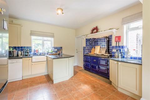 5 bedroom detached house for sale, Available with no onward chain in Hawkhurst