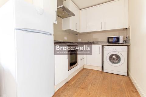 2 bedroom apartment to rent, High Street, Hornsey N8