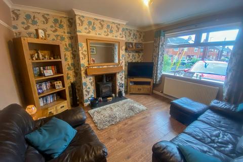 3 bedroom semi-detached house for sale, West Acridge, Barton Upon Humber, North Lincolnshire, DN18