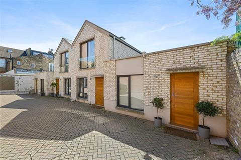 2 bedroom end of terrace house for sale, Willow Mews, Shepherd's Bush, London, W12