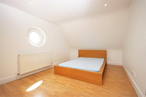 2 bedroom flat to rent, High Road, North Finchley, N12