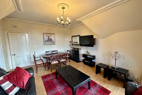 2 bedroom flat to rent, Rockfield Street, Dundee, DD2