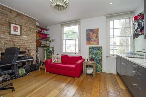 2 bedroom flat to rent, Hammersmith W6 W6