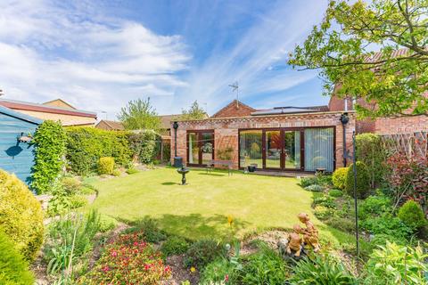 3 bedroom detached bungalow for sale, Chislehurst Road, Carlton Colville