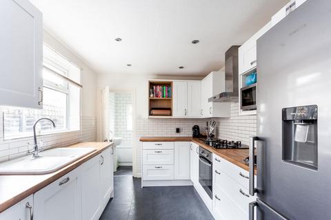 69 Lincoln Street, London, E11 4PZ