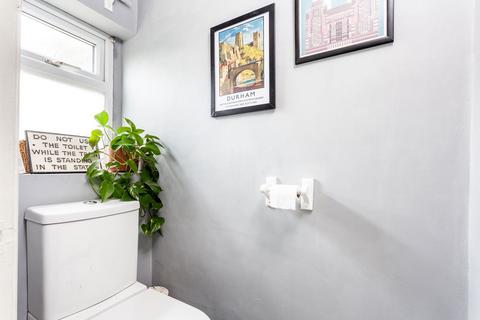 69 Lincoln Street, London, E11 4PZ