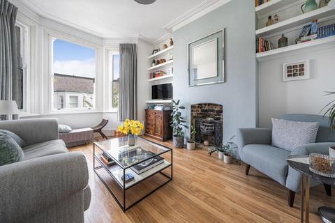 2 bedroom flat for sale, Mowll Street, Lambeth