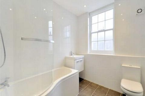 4 bedroom apartment to rent, London  NW3