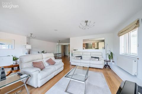 2 bedroom flat to rent, Park View Road, Hove, East Sussex, BN3